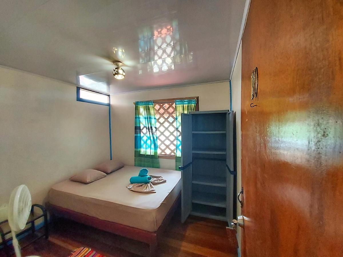 Cabinas Tortuguero Eksteriør bilde