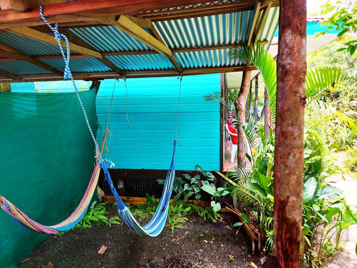 Cabinas Tortuguero Eksteriør bilde