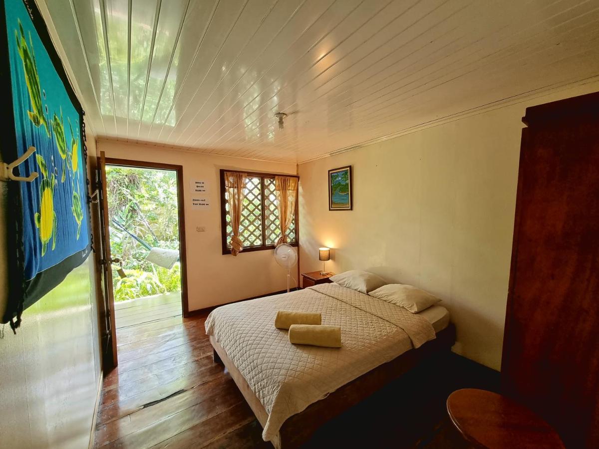 Cabinas Tortuguero Eksteriør bilde