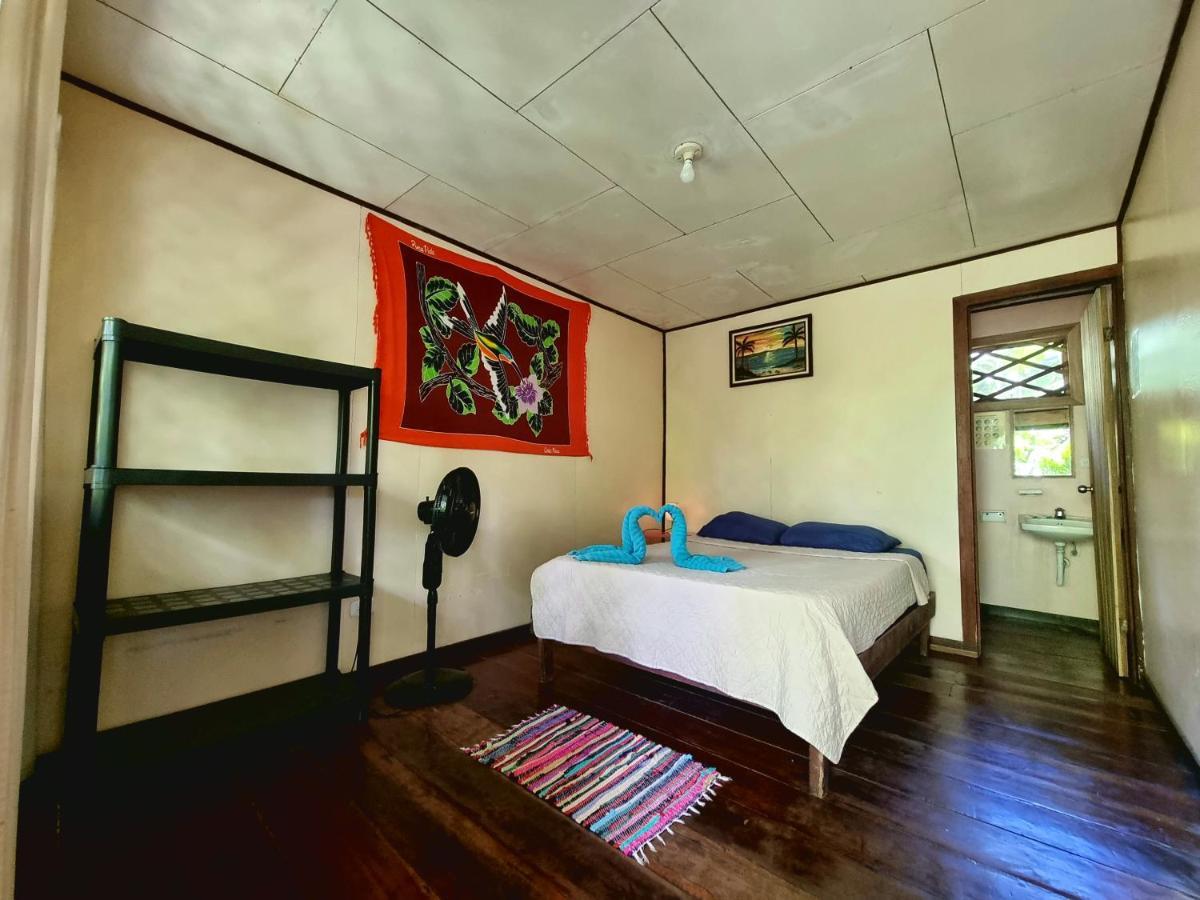 Cabinas Tortuguero Eksteriør bilde