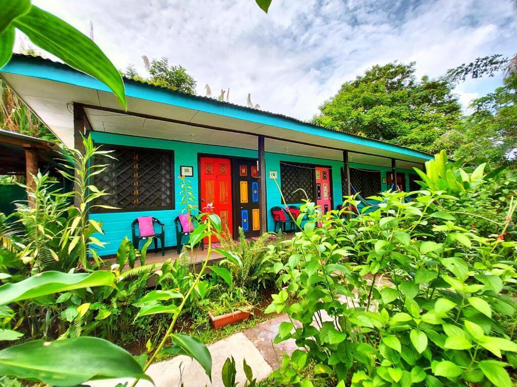 Cabinas Tortuguero Eksteriør bilde